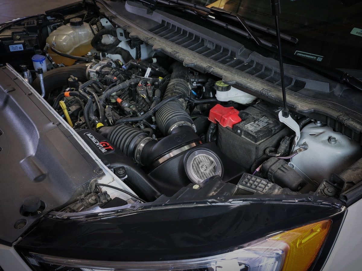 Система холодного впуска Momentum GT, с фильтром Pro DRY S для Ford Edge ST 2019–2024 V6-2.7L (tt), AFE Power — фото 3