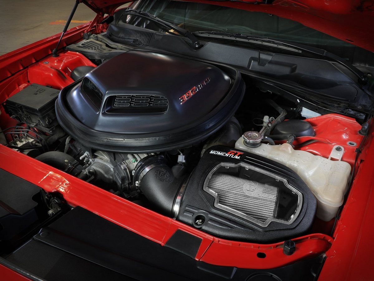 Система холодного впуска Momentum GT, с фильтром Pro DRY S для Dodge Challenger 2011–2023 V8-6.4L W/ Shaker Hood, AFE Power — фото 3