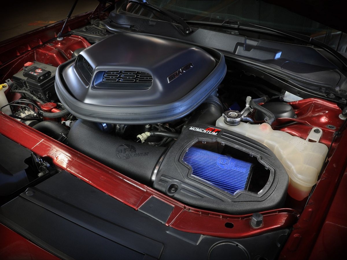 Система холодного впуска Momentum GT, с фильтром Pro 5R для Dodge Challenger 2011–2023 V8-5.7L w/ Shaker Hood, AFE Power — фото 3