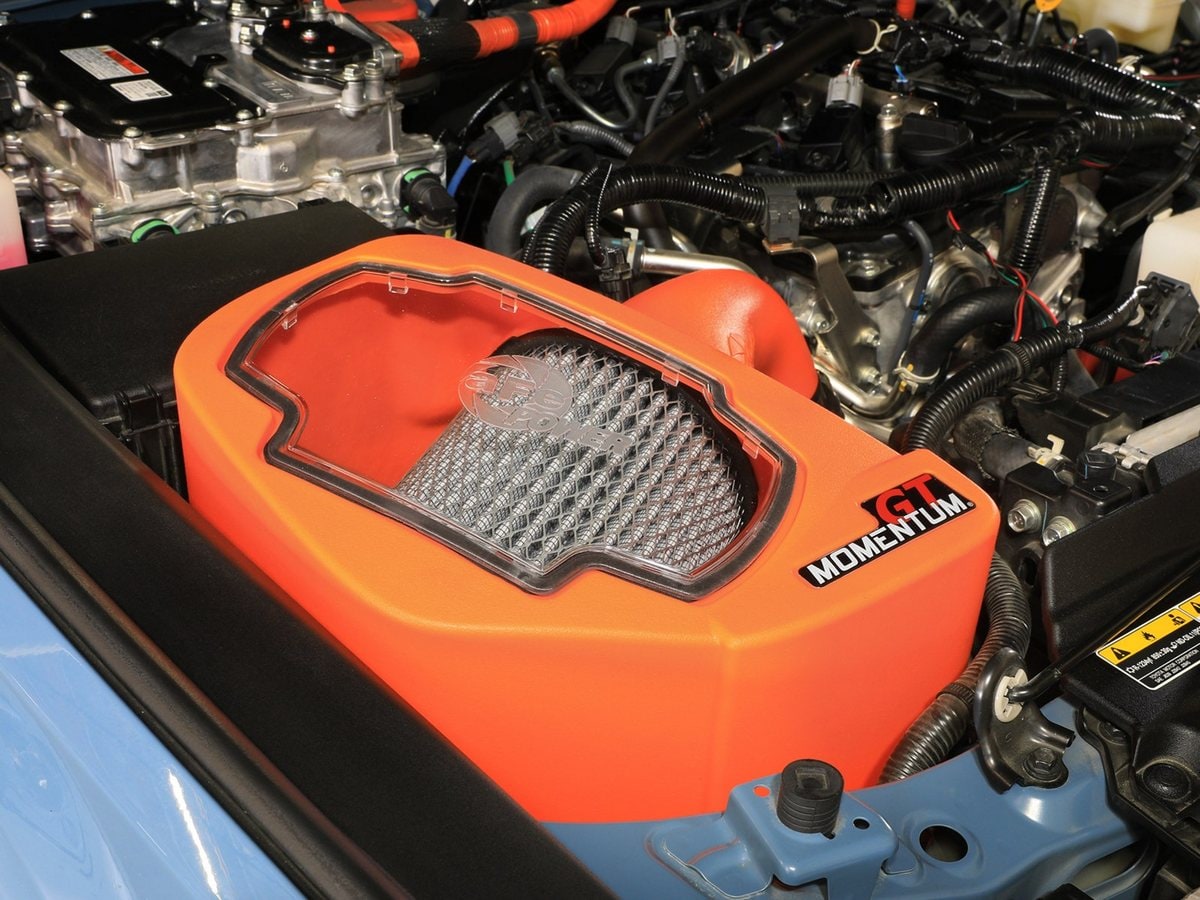 Система холодного впуска Momentum GT Orange Edition, с фильтром Pro DRY S для Toyota Land Cruiser (J250) 2024–2026 L4-2.4L (t), AFE Power — фото 3
