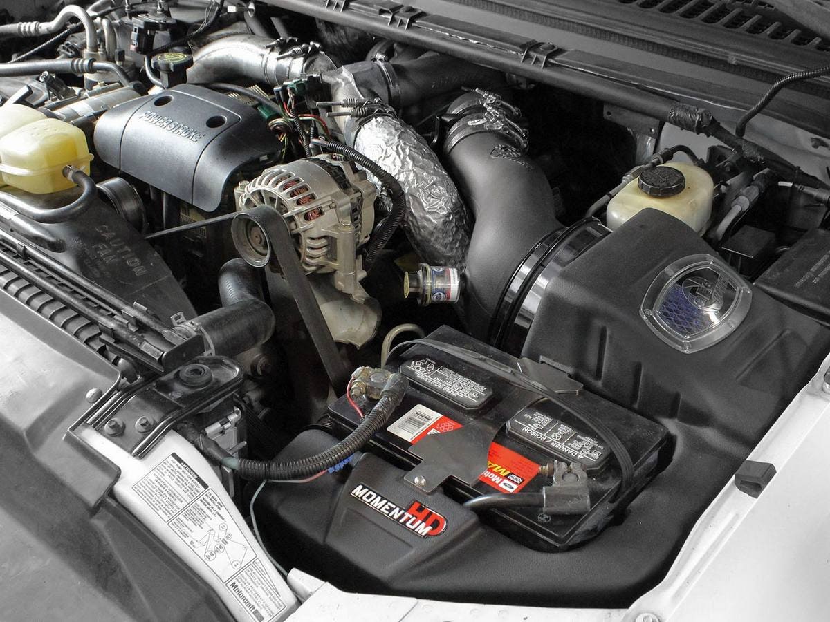 Система холодного впуска Momentum HD, с фильтром Pro 10R для Ford Diesel Trucks 1999–2003 V8-7.3L (td), AFE Power — фото 2