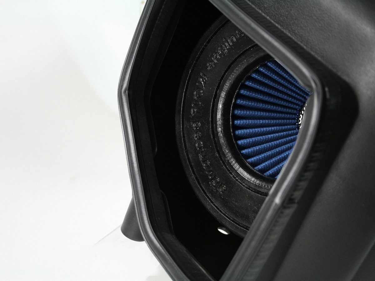Система холодного впуска Momentum HD, с фильтром Pro 10R для Chevrolet/GMC Diesel Trucks 2006–2007 V8-6.6L (td) LLY/LBZ, AFE Power — фото 6