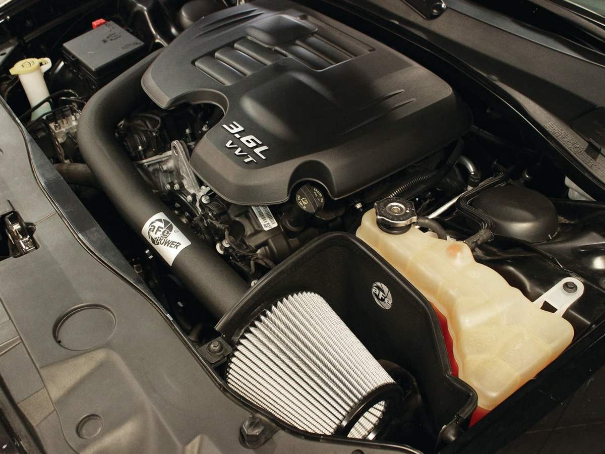 Система холодного впуска Magnum FORCE Stage-2, с фильтром Pro DRY S для Dodge Challenger/Charger/Chrysler 300 2011–2023 V6-3.6L, AFE Power — фото 5