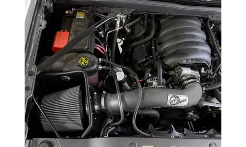 Система холодного впуска Magnum FORCE Stage-2, с фильтром Pro DRY S, серый фильтр для Chevrolet/GMC Silverado/Sierra 1500 2014–2019/ Tahoe/Suburban/Yukon/XL/Escalade 2015–2020 V8-5.3L/6.2L, AFE Power — фото 2