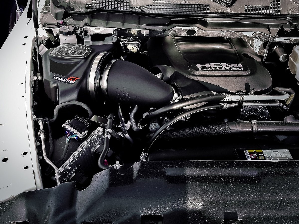 Система холодного впуска Momentum GT, с фильтром Pro DRY S для RAM 2500 Power Wagon 2017–2018 RAM 2500/3500 2017–2018 V8-6.4L HEMI, AFE Power — фото 3