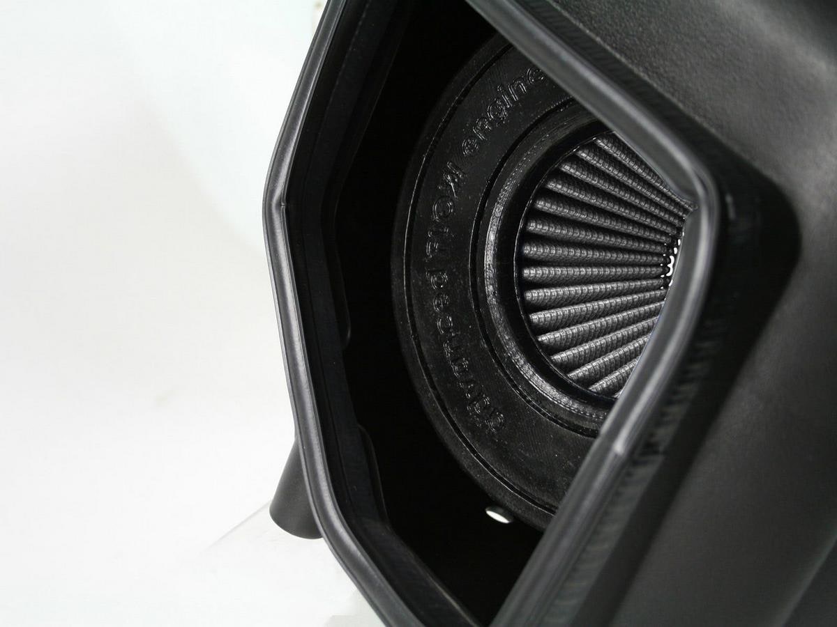 Система холодного впуска Momentum HD, с фильтром Pro DRY S для Chevrolet/GMC Diesel Trucks 2006–2007 V8-6.6L (td) LLY/LBZ, AFE Power — фото 6