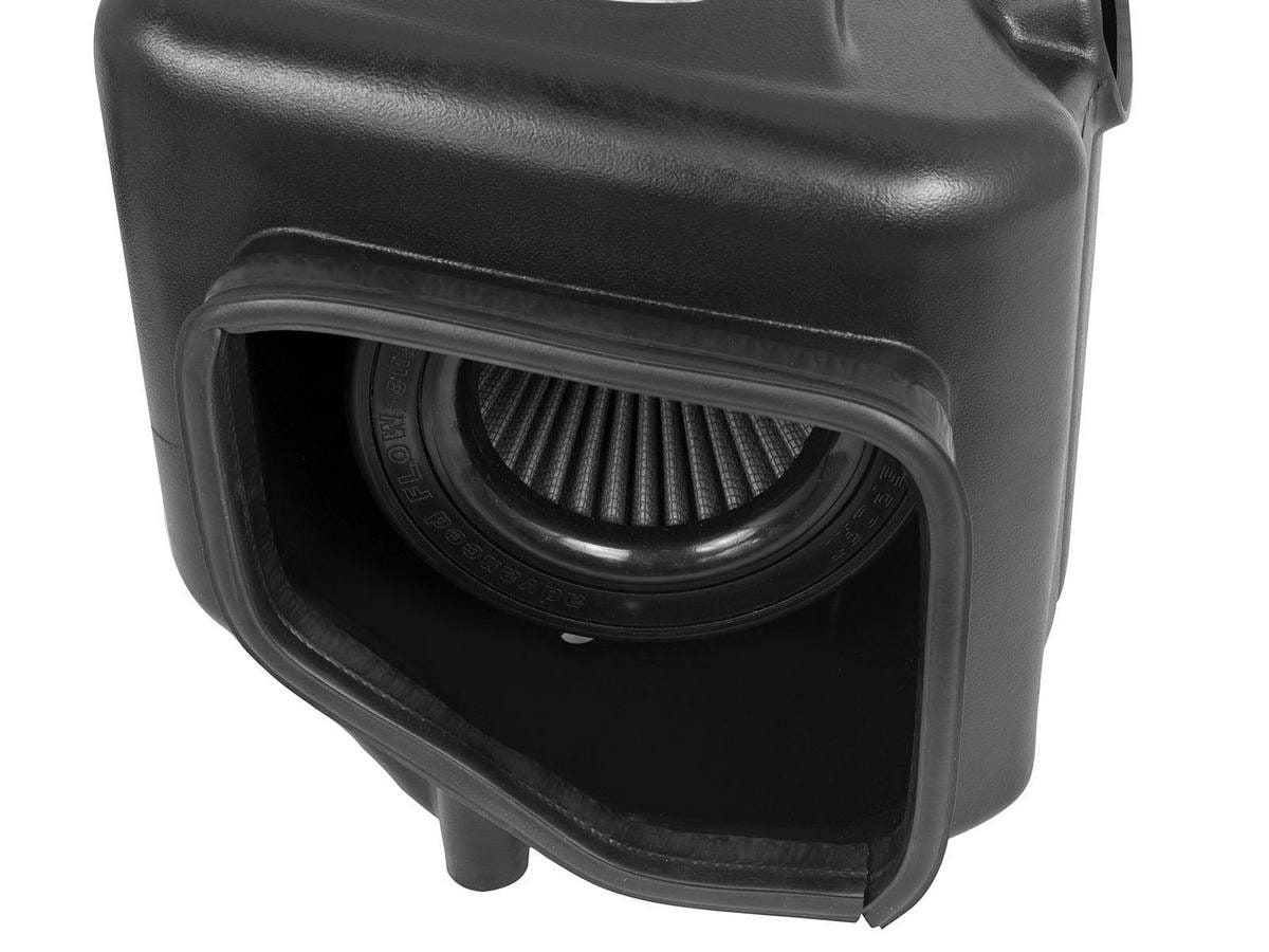 Система холодного впуска Momentum GT, с фильтром Pro DRY S для Chevrolet/GMC Silverado/Sierra 2500/3500HD 2009–2015 V8-6.0L, AFE Power — фото 7