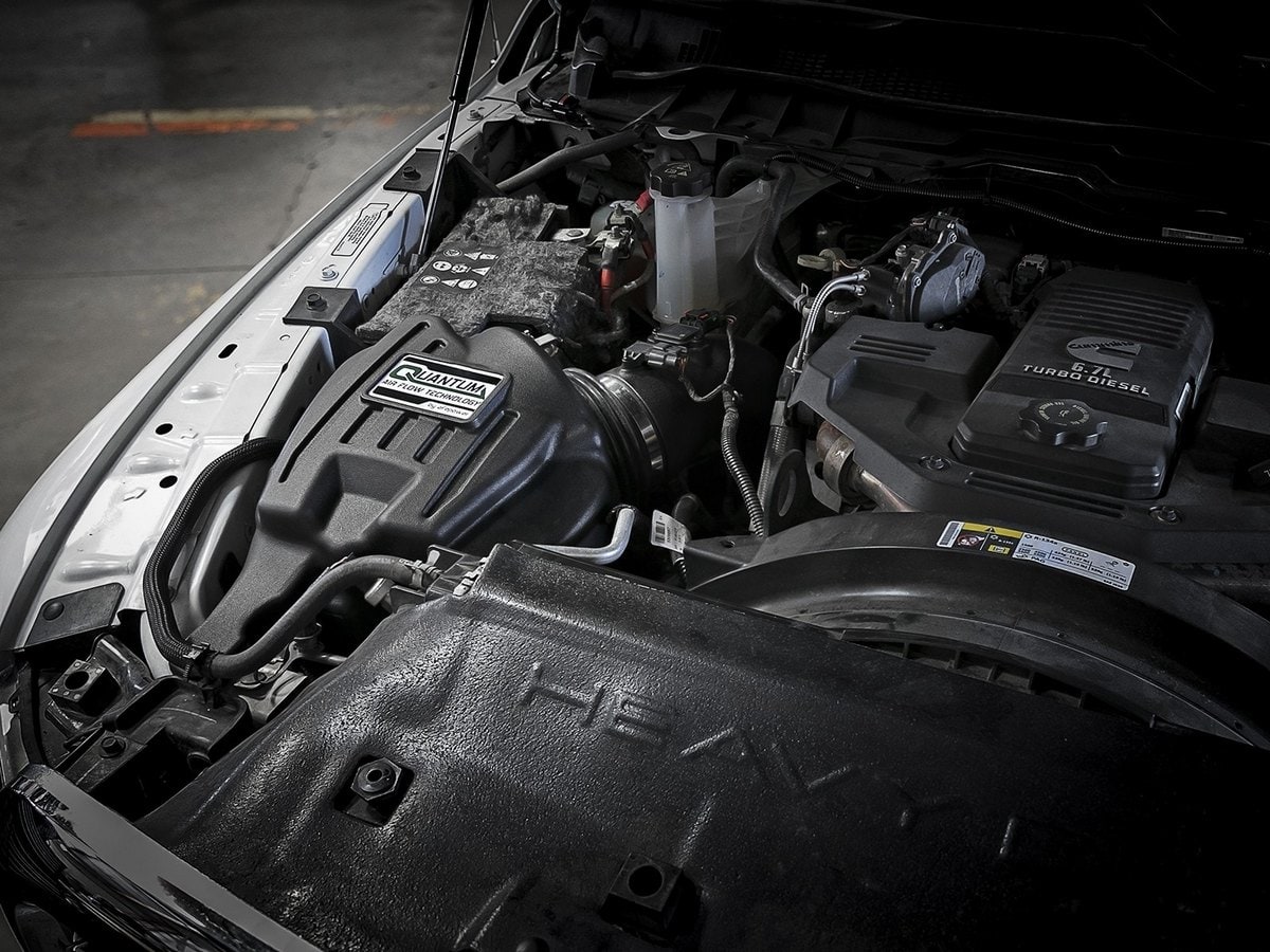 Система холодного впуска Quantum, с фильтром Pro DRY S для RAM Diesel Trucks 2013–2018 L6-6.7L (td), AFE Power — фото 3