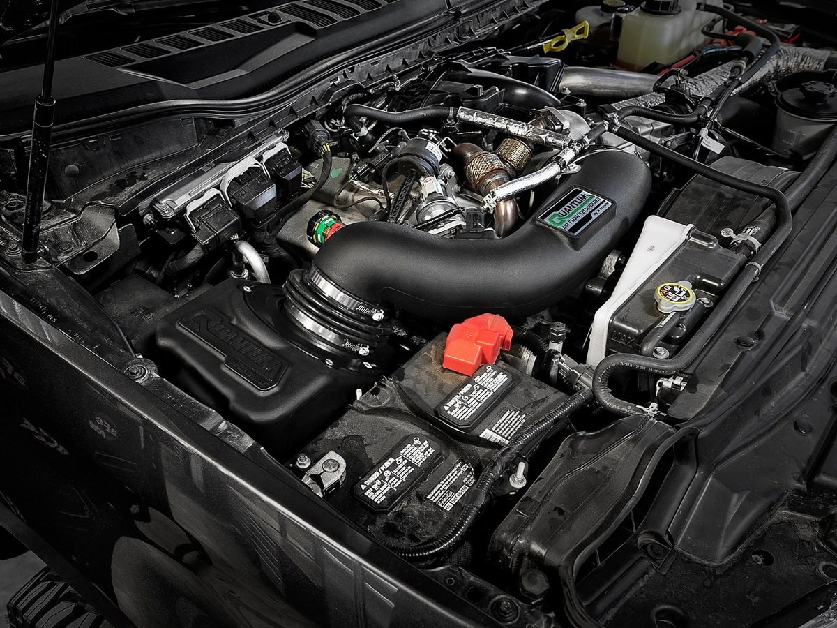 Система холодного впуска Quantum, с фильтром Pro DRY S для Ford Diesel Trucks 2017–2019 V8-6.7L (td), AFE Power — фото 3