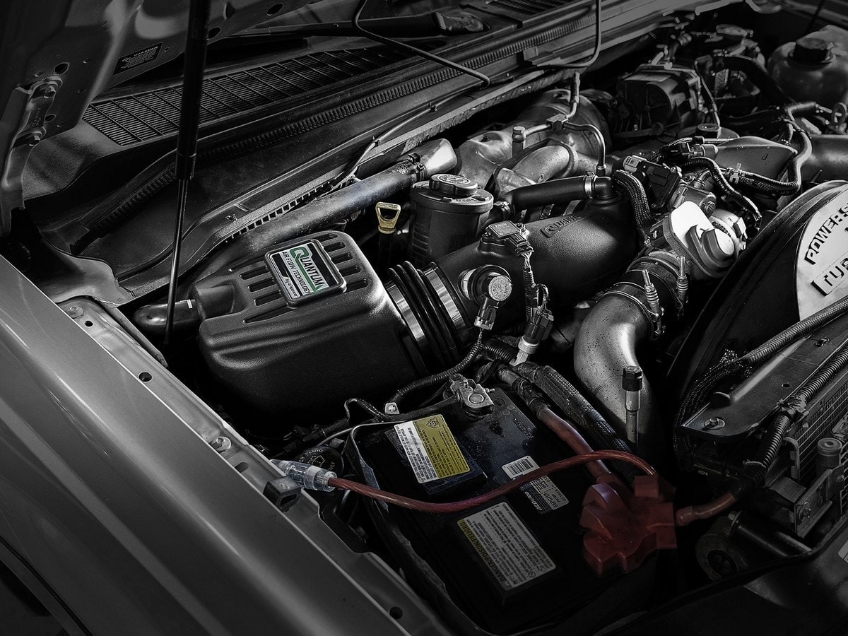 Система холодного впуска Quantum, с фильтром Pro DRY S для Ford Diesel Trucks 2008–2010 V8-6.4L (td), AFE Power — фото 6