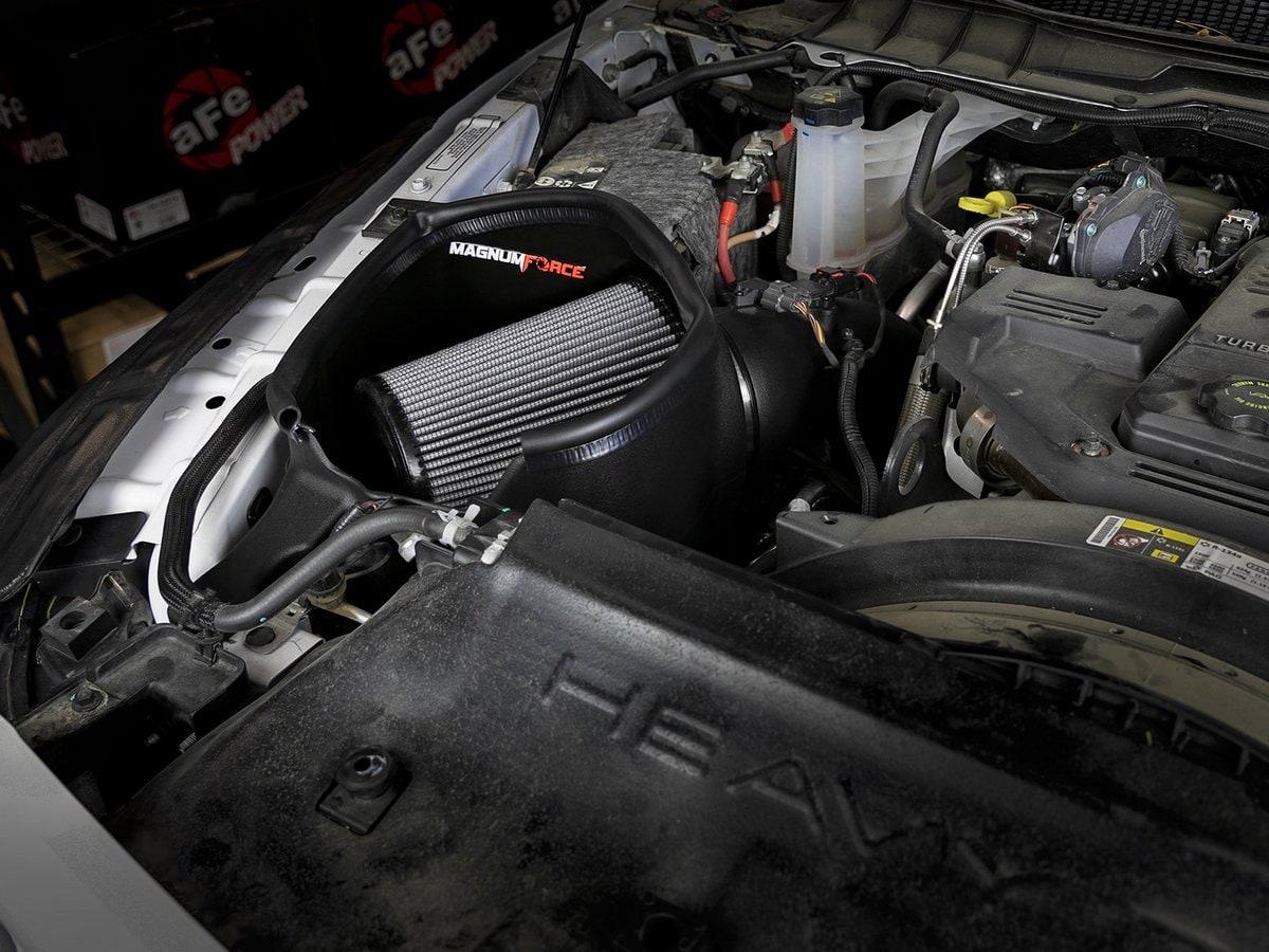 Система холодного впуска Magnum FORCE Stage-2, с фильтром Pro DRY S для RAM Diesel Trucks 2013–2018 L6-6.7L (td), AFE Power — фото 3