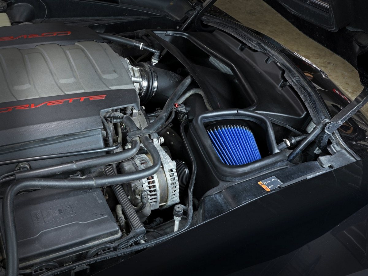 Система холодного впуска Magnum FORCE Stage-2, с фильтром Pro 5R для Chevrolet Corvette (C7) 2014–2019 V8-6.2L, AFE Power — фото 3