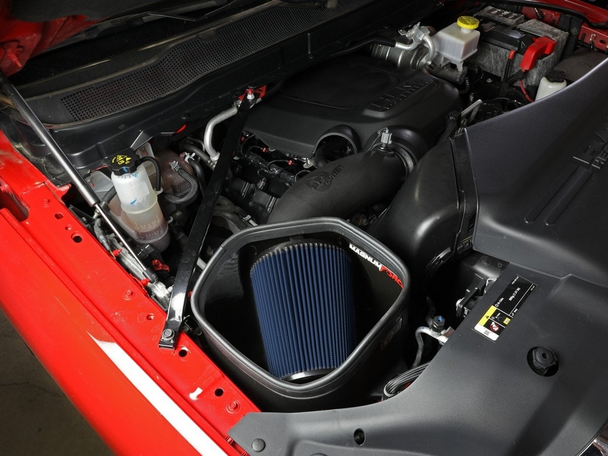Система холодного впуска Magnum FORCE Stage-2, с фильтром Pro 5R для RAM 2500/3500 2019–2026 V8-6.4L, AFE Power — фото 2