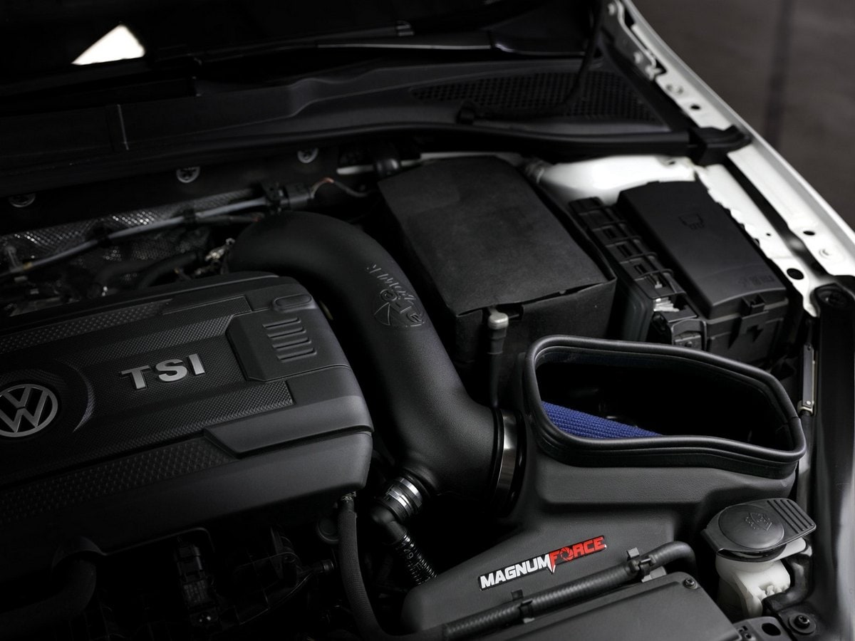 Система холодного впуска Magnum FORCE Stage-2, с фильтром Pro 5R для Volkswagen GTI (MKVII) 2015–2021 L4-2.0L (t), AFE Power — фото 3
