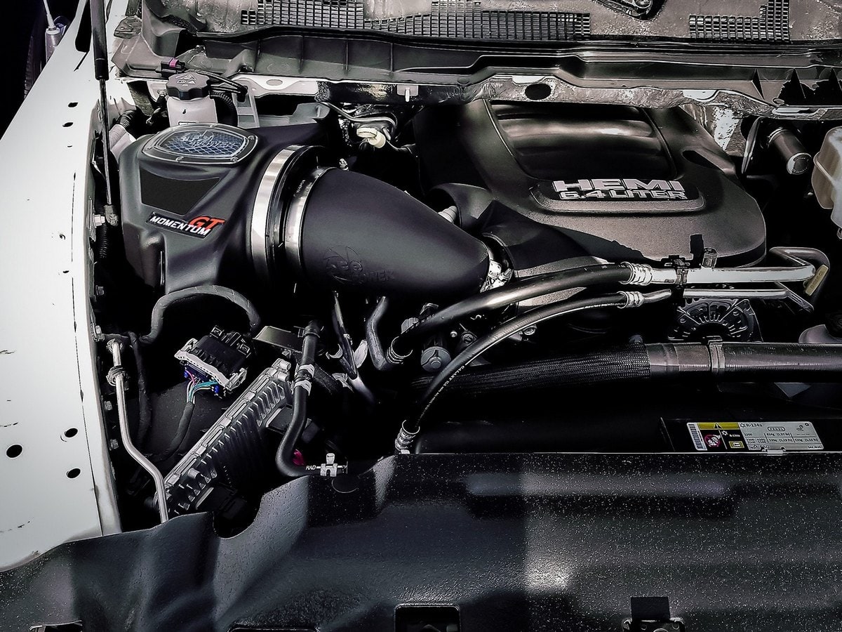 Система холодного впуска Momentum GT, с фильтром Pro 5R для RAM 2500 Power Wagon 2017–2018 RAM 2500/3500 2017–2018 V8-6.4L HEMI, AFE Power — фото 3