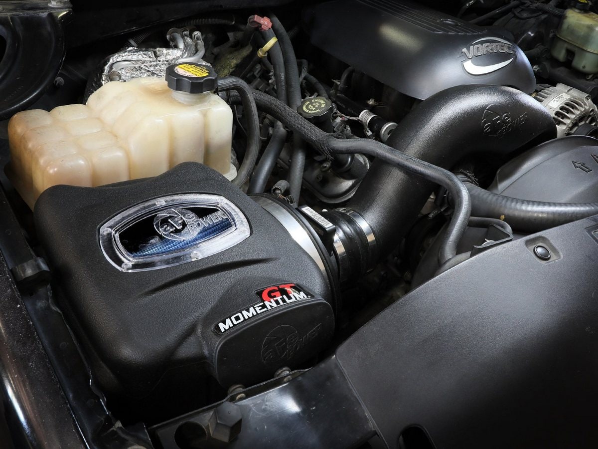 Система холодного впуска Momentum GT, с фильтром Pro 5R для Chevrolet/GMC Trucks/SUVs 1999–2006/2007 Classic V8-4.8L/5.3L/6.0L (GMT800), AFE Power — фото 3