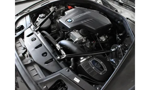 Система холодного впуска Momentum, с фильтром Pro 5R для BMW 528i (F10) 2012–2016 L4-2.0L (t) N20, AFE Power — фото 2