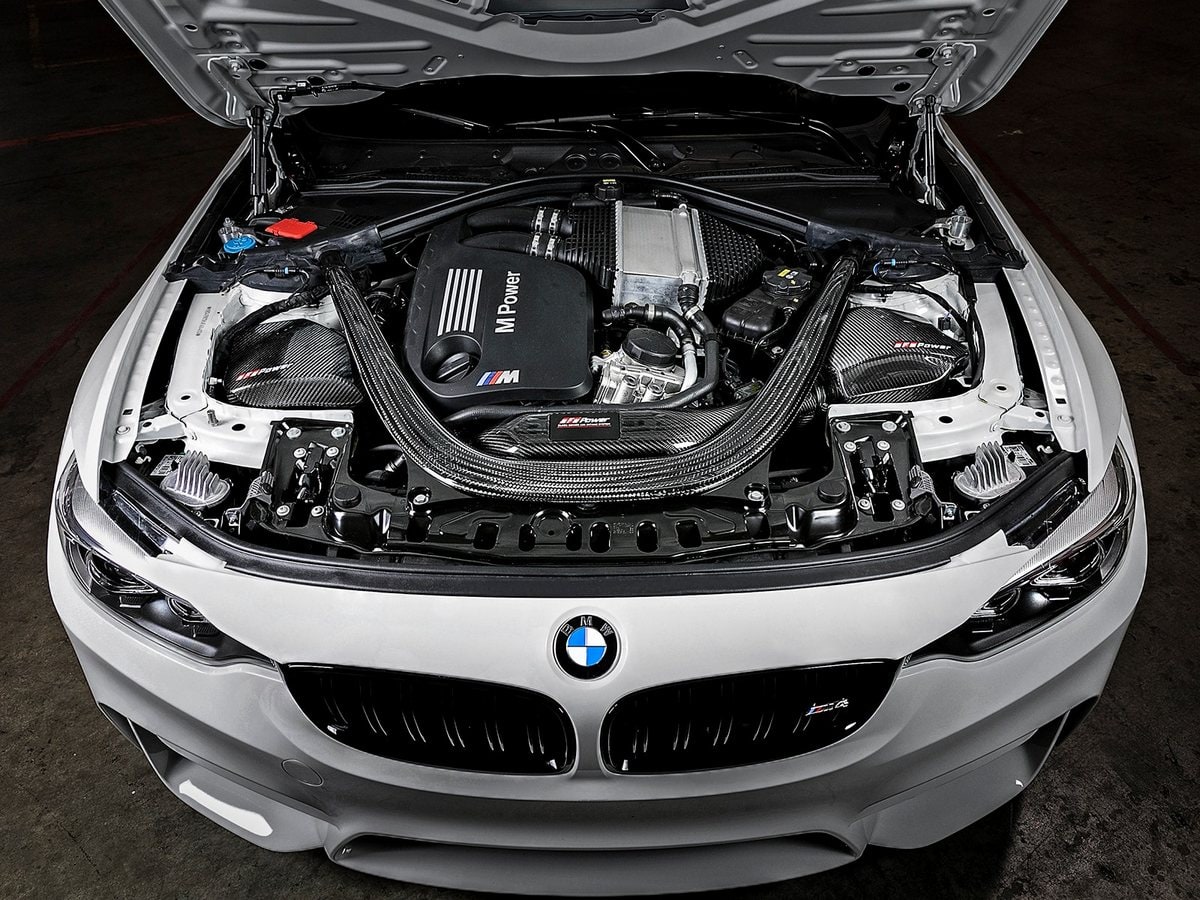 Система холодного впуска Black Series Momentum из углепластика, с фильтром Pro 5R для BMW M2 Competition (F87) 2019–2021/M3/M4 (F80/82/83) 2015–2020 L6-3.0L (tt) S55, AFE Power — фото 2
