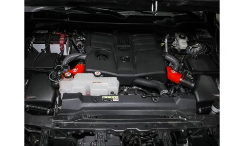 Система впуска Super Stock Red Edition, с фильтрами Pro DRY S для Toyota Tundra 2022–2026 V6-3.4L (tt), AFE Power — фото 3