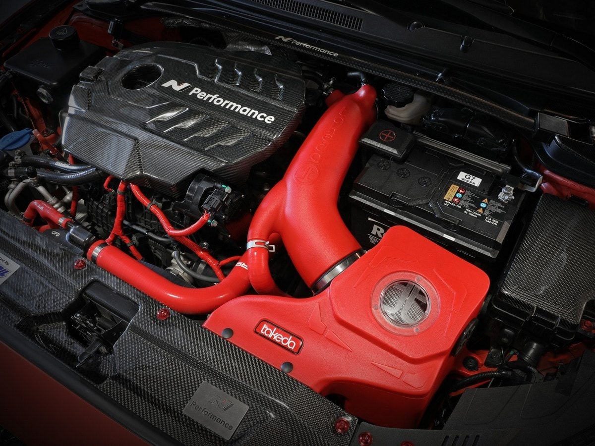 Система холодного впуска Takeda Momentum Red Edition, с фильтром Pro DRY S для Hyundai Veloster N 2019–2022 L4-2.0L (t), AFE Power — фото 3