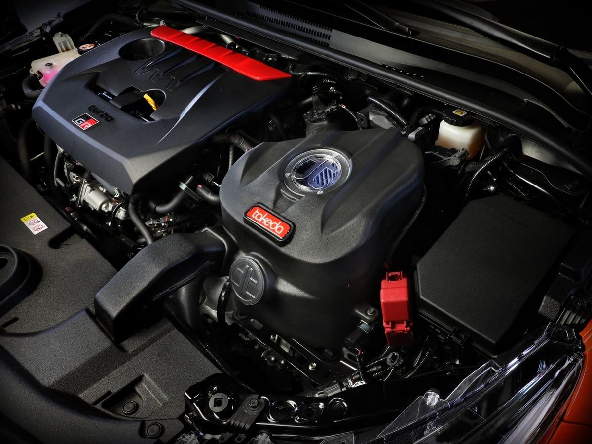 Система холодного впуска Takeda Momentum, с фильтром Pro 5R для Toyota GR Corolla 2023–2026 L3-1.6L (t), AFE Power — фото 3