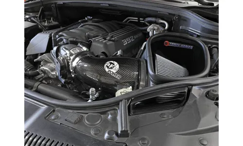 Система холодного впуска Track Series из углепластика, с фильтром Pro DRY S для Jeep Grand Cherokee (WK2) 2012–2021/ Dodge Durango SRT 2018–2024 V8-6.4L HEMI, AFE Power — фото 3