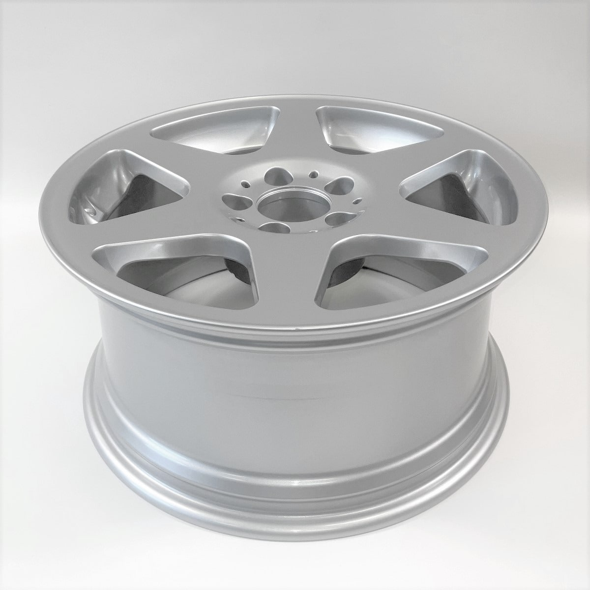 Колесный диск 8,25J×17 ET34 для Mercedes-Benz 190 W201 / E-Class 124 / SL R129, передняя и задняя оси, серебристый, Ceginus EVO II — фото 4