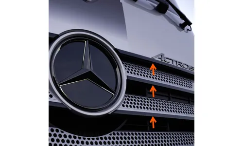 Комплект декоративных планок Edition 2, черный глянец, Mercedes-Benz Actros 4/5 — фото 1