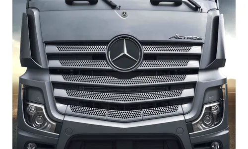 Комплект декоративных планок Edition 2, черный глянец, Mercedes-Benz Actros 4/5 — фото 2