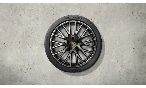 Комплект зимних колес колес для Panamera Exclusive Design, окрашенных в глянцевый черный цвет, центральные колпачки входят в комплект для Porsche Panamera III (G3) — фото 2