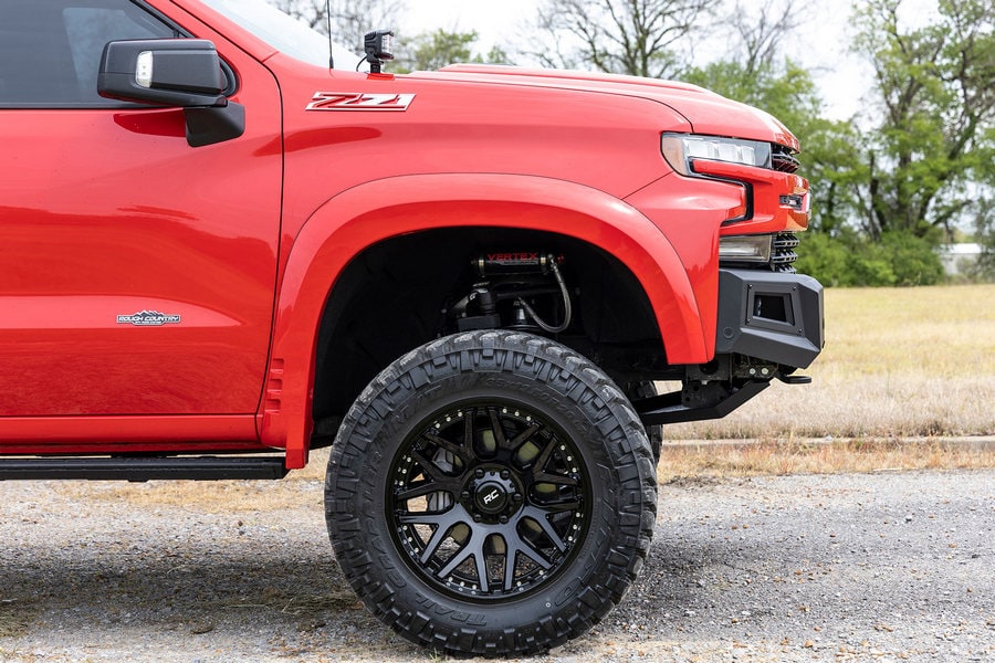 Передний бампер с увеличенным просветом, LED-свет и защитная пластина, Chevrolet Silverado 1500 (2019–2022), Rough Country — фото 7