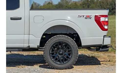 Накладки для удаления брызговиков, Ford F-150 (2021–2026), Rough Country — фото 4