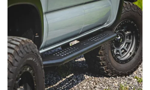 Боковые подножки OV2, кабина Crew Cab, Toyota Tacoma III, Rough Country — фото 6