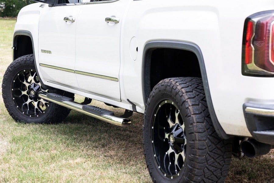 Овальные трубчатые подножки, из нержавеющей стали, кабина Crew Cab, с баком DEF, Rough Country — фото 5