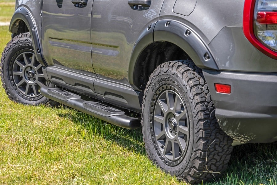 Овальные трубчатые подножки, чёрные, Ford Bronco Sport (2021–2026), Rough Country — фото 6