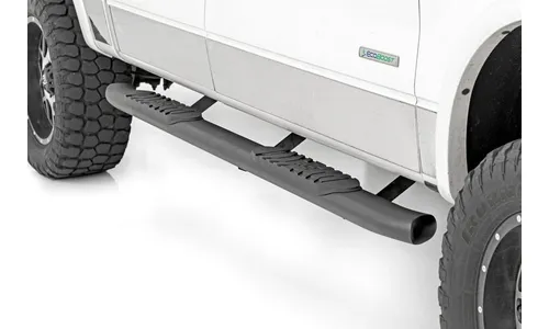 Овальные трубчатые подножки, кабина Crew Cab, чёрные, Ford F-150 (2009–2014), Rough Country — фото 1
