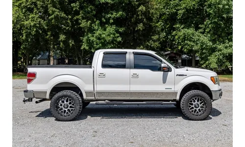 Овальные трубчатые подножки, кабина Crew Cab, чёрные, Ford F-150 (2009–2014), Rough Country — фото 7