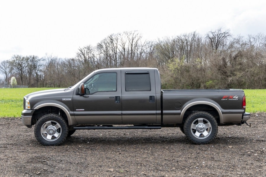 Овальные трубчатые подножки, кабина Crew Cab, чёрные, Rough Country — фото 6