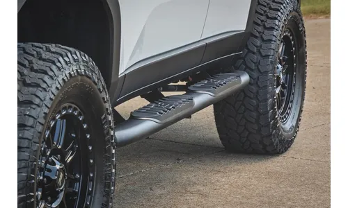 Овальные трубчатые подножки, чёрные, Toyota Land Cruiser (2024–2026), Rough Country — фото 4