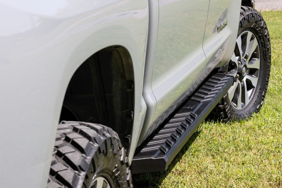 Боковые подножки BA2, кабина Crew Cab, Toyota Tundra (2007–2021), Rough Country — фото 7