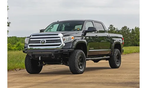 Трубчатые подножки, кабина CrewMax, Toyota Tundra (2007–2021), Rough Country — фото 5