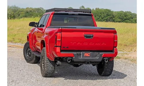 Боковые подножки RPT2, кабина Double Cab, чёрные, Toyota Tacoma IV, Rough Country — фото 7