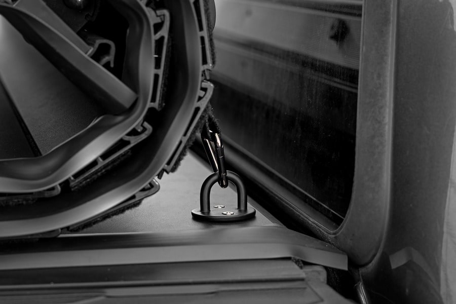 Жёсткая сворачиваемая крышка грузовой платформы, грузовая платформа 1 524 мм (5 футов), Rough Country — фото 3