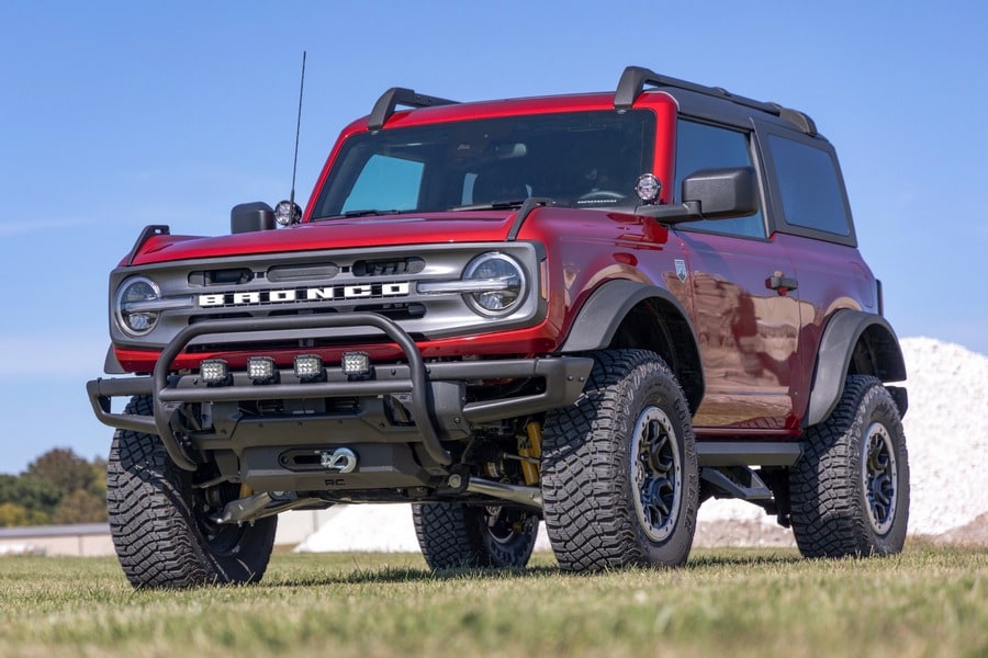 Регулируемые алюминиевые подножки SRX2, Ford Bronco VI, Rough Country — фото 7