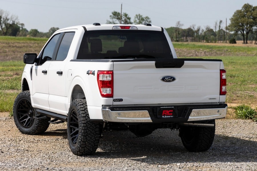 Регулируемые алюминиевые подножки SRL2, Ford Ranger (2019–2026), Rough Country — фото 6