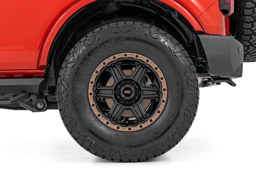 Регулируемые алюминиевые подножки SRL2, 4 двери, Ford Bronco VI, Rough Country — фото 5