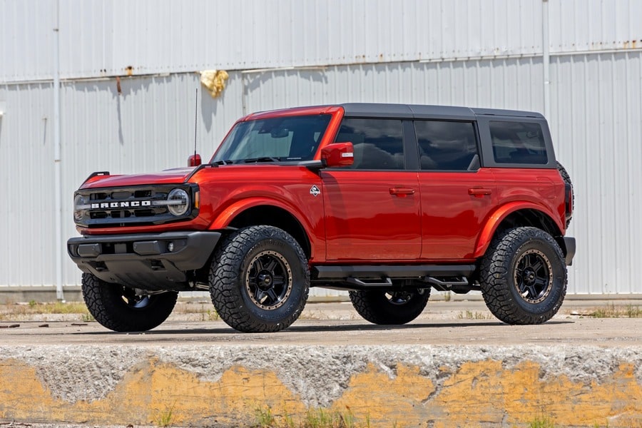 Регулируемые алюминиевые подножки SRL2, 4 двери, Ford Bronco VI, Rough Country — фото 6