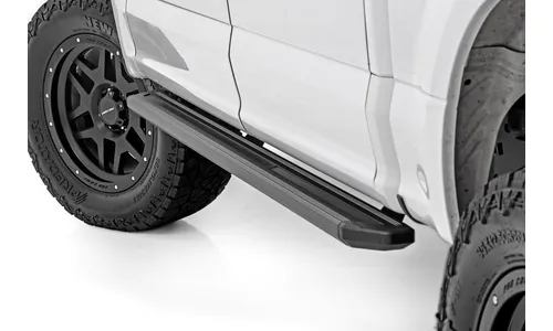 Боковые подножки с многоцветной LED-подсветкой, кабина Crew Cab, Rough Country — фото 2