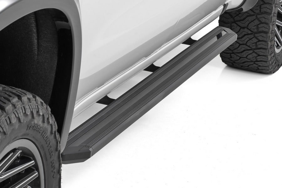 Боковые подножки с многоцветной LED-подсветкой, кабина Crew Cab, Rough Country — фото 5