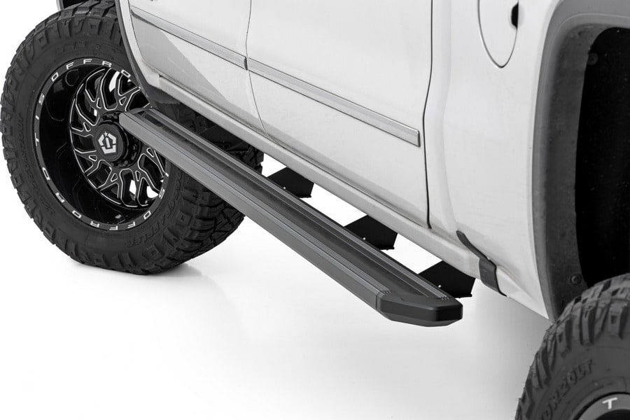 Боковые подножки с многоцветной LED-подсветкой, кабина Crew Cab, Rough Country — фото 3
